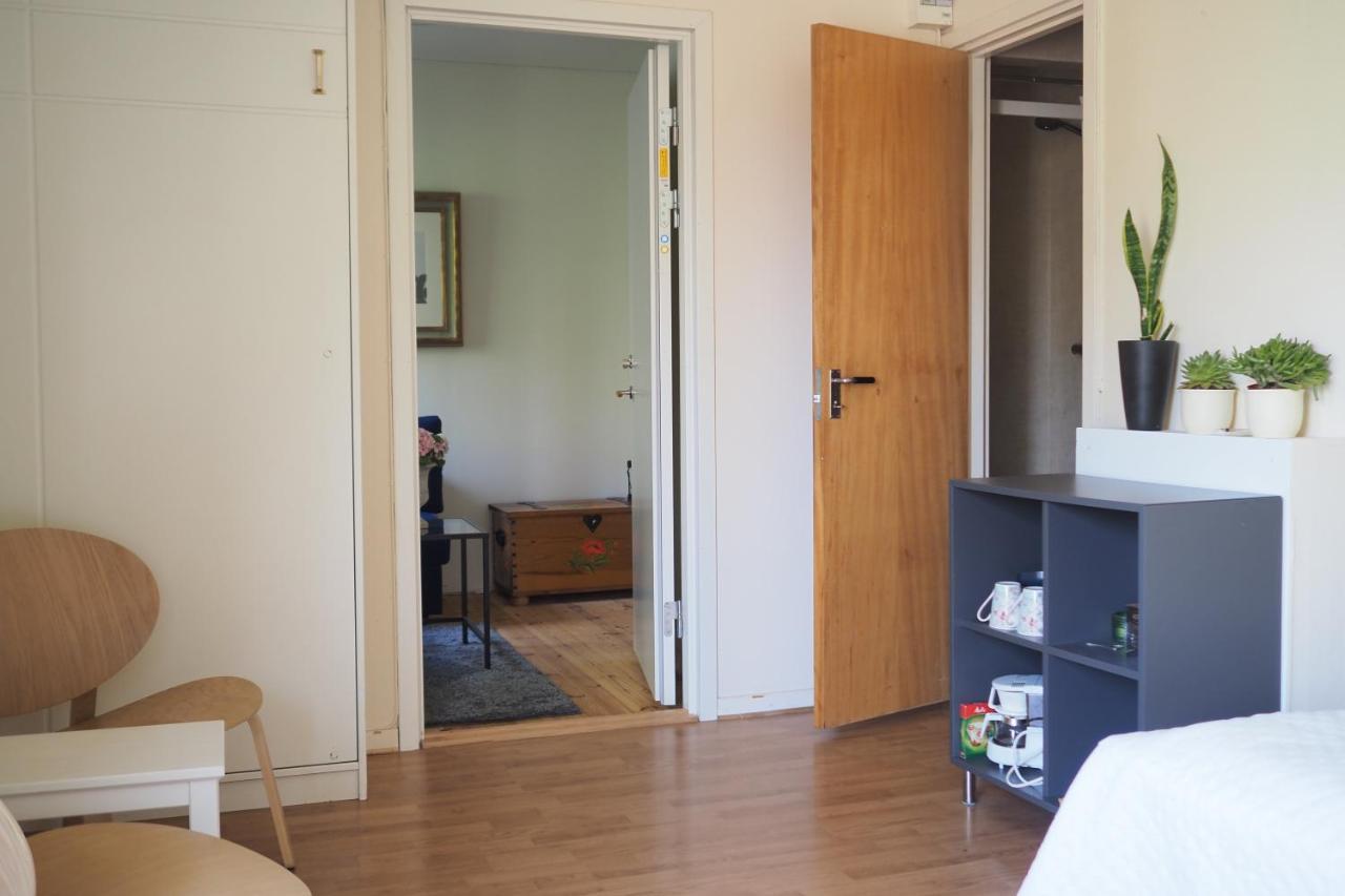Brukshotellet Oeland - Vandrarhem Degerhamn Exteriör bild