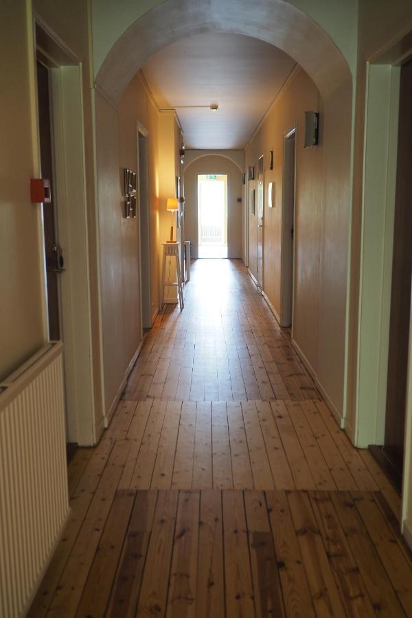 Brukshotellet Oeland - Vandrarhem Degerhamn Exteriör bild