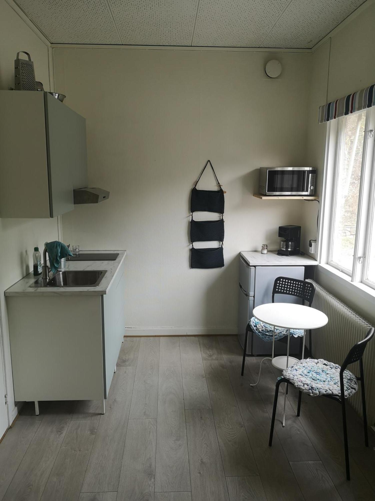Brukshotellet Oeland - Vandrarhem Degerhamn Exteriör bild