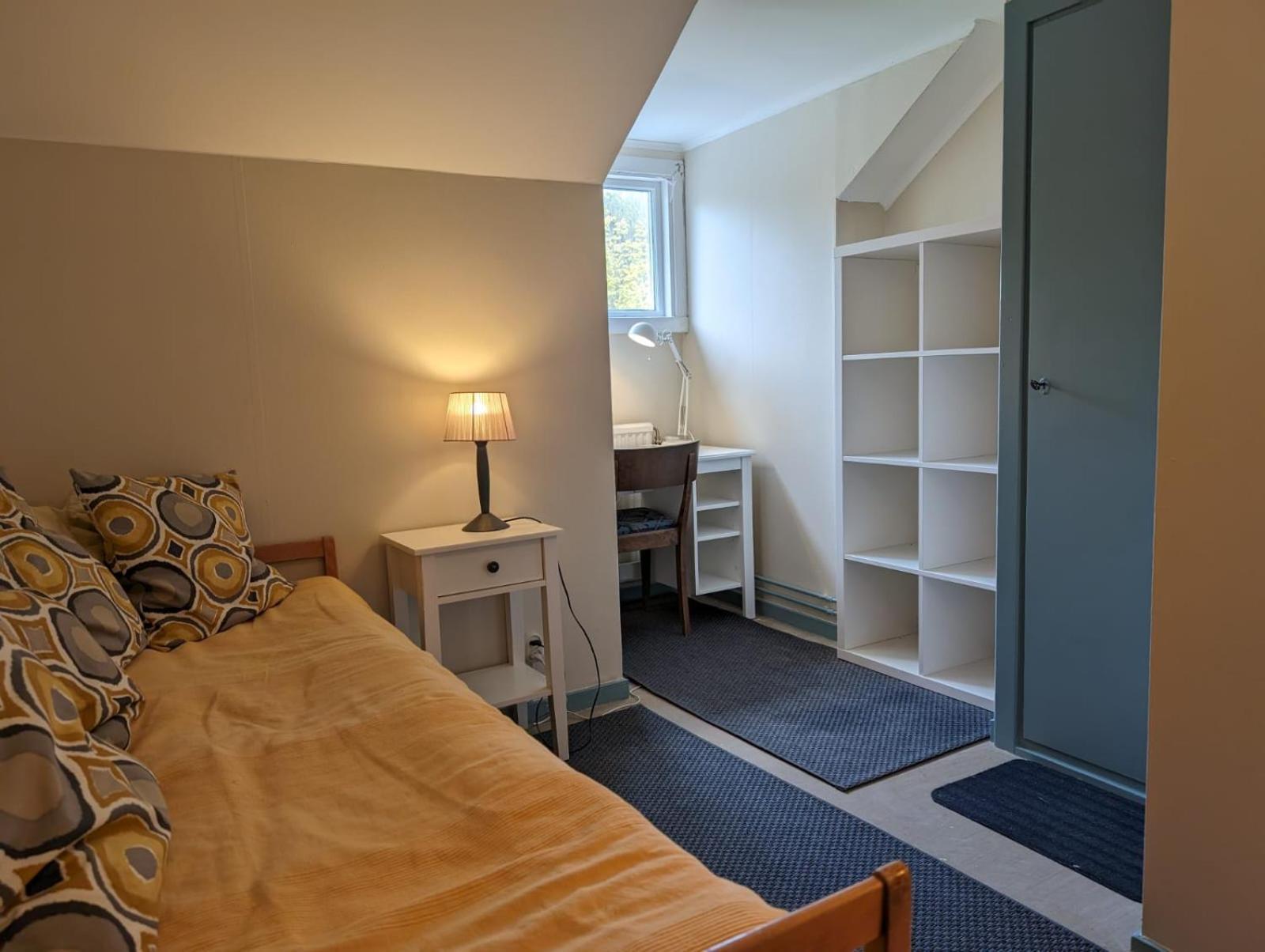 Brukshotellet Oeland - Vandrarhem Degerhamn Exteriör bild